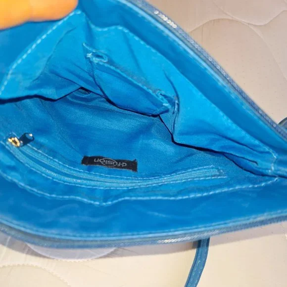 Purse - Picture 3 of 3